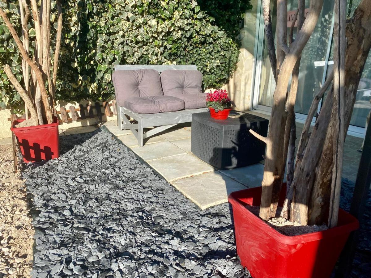 Suite Spa Acces Autonome Beaucaire  Exterior foto